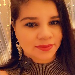 Meet your Posher, Marleny